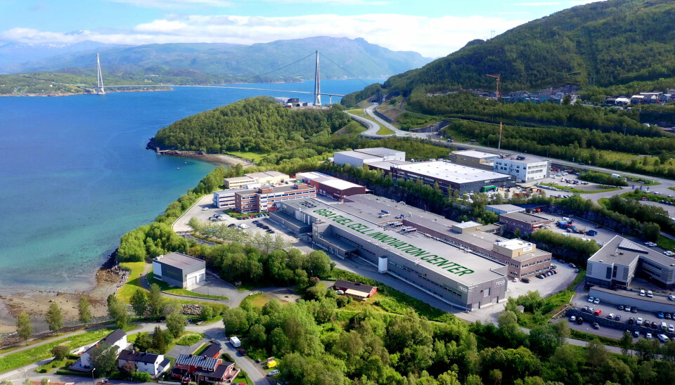 Teco 2030 vil etablere hydrogenfabrikk for brenselsceller i Narvik. Her er den gamle Rec-hallen, for anledning med en manipulert skrift på taket.
