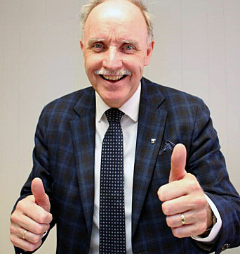Bøs ordfører Sture Pedersen. Bøs ordfører Sture Pedersen.