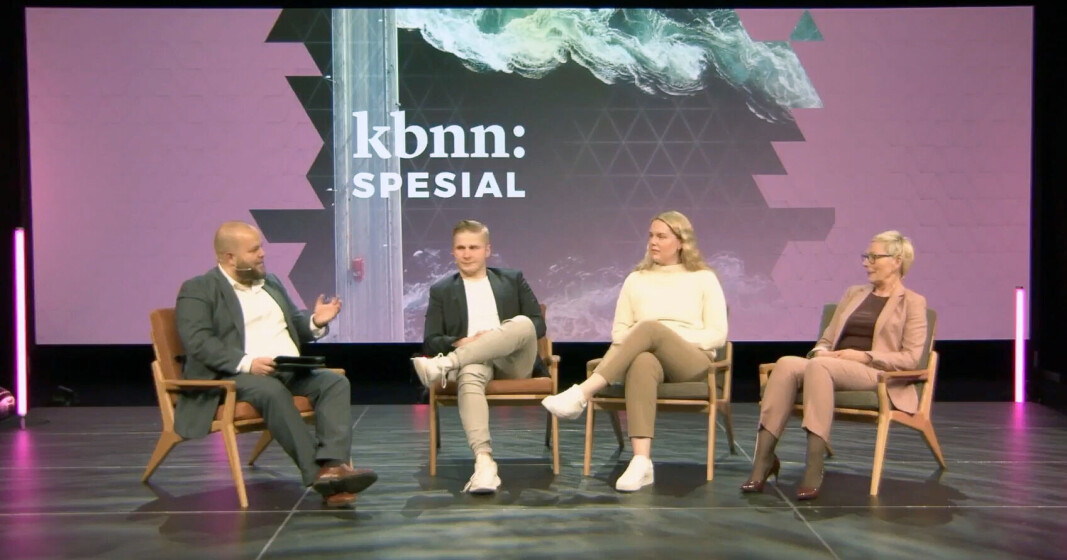 Fra lanseringen av Konjunkturbarometeret forrige uke. Gard Michalsen (t.v.) i samtale med Jørgen Bunk Olsen, Vilde Elfrida Gamst og SNN-sjef Liv Ulriksen. Fra lanseringen av Konjunkturbarometeret forrige uke. Gard Michalsen (t.v.) i samtale med Jørgen Bunk Olsen, Vilde Elfrida Gamst og SNN-sjef Liv Ulriksen.