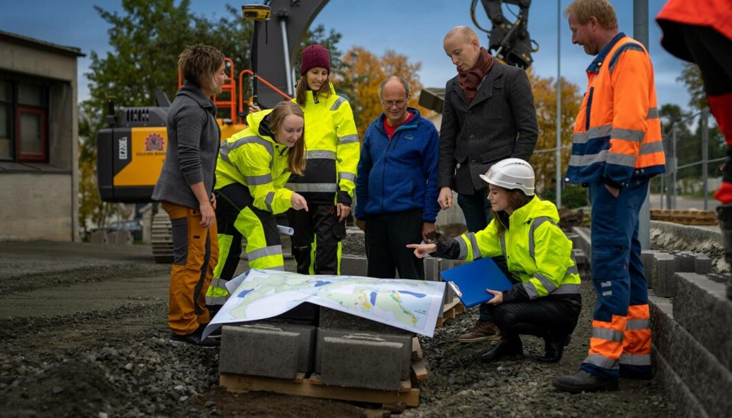 Noen av dine nye kolleger i Sortland kommune. I midten (blå jakke) fagleder Karl Peder Haugen. Noen av dine nye kolleger i Sortland kommune. I midten (blå jakke) fagleder Karl Peder Haugen.