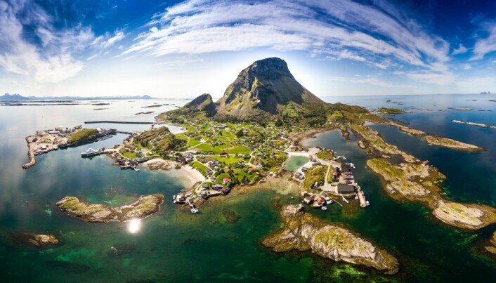 1372 eventyrlige øyer. Mange jobbmuligheter. Norges mest unike og urbane øysamfunn