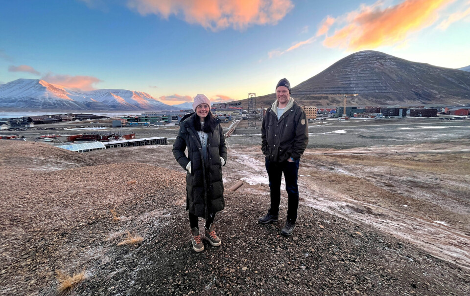 Hvordan kan arktiske samfunn som Svalbard forsynes med fornybare energiløsninger? Det er utfordringen Heidi Ose og Guttorm Nygård jobber med.
