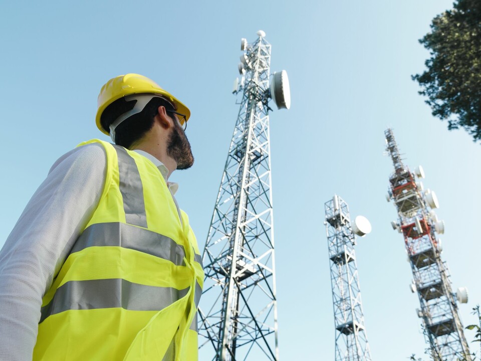 Telecommunications,Engineer,Turns,To,The,Radio,Antennas