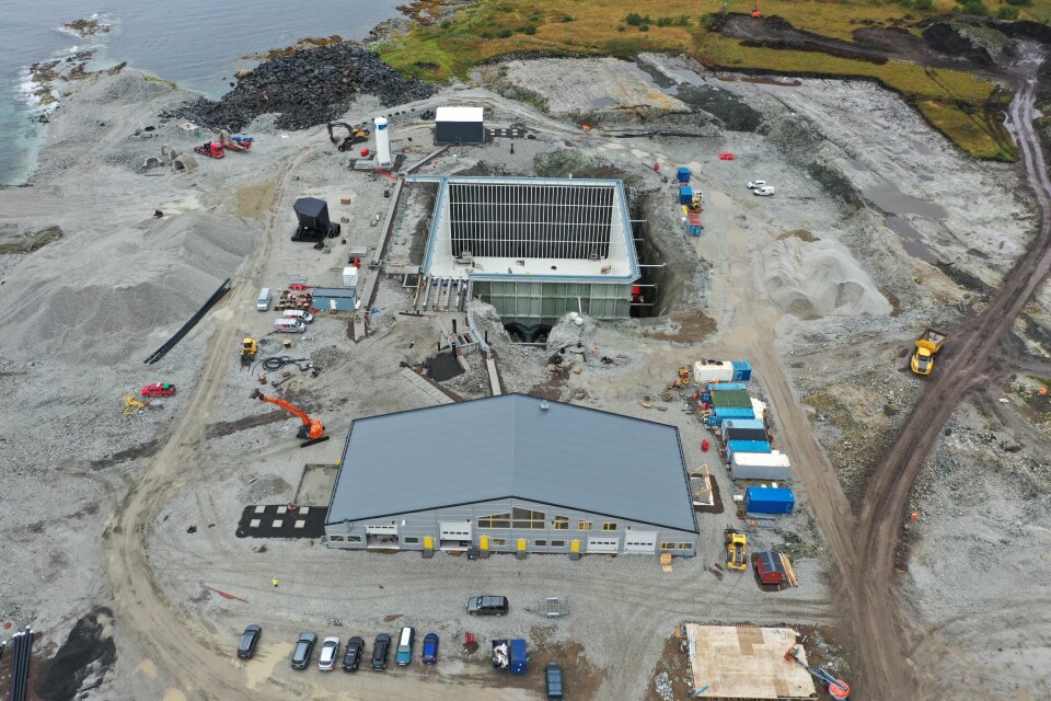 Vi har også vært med på å bygge det første landbaserte oppdrettsbassenget til Andfjord Salmon.