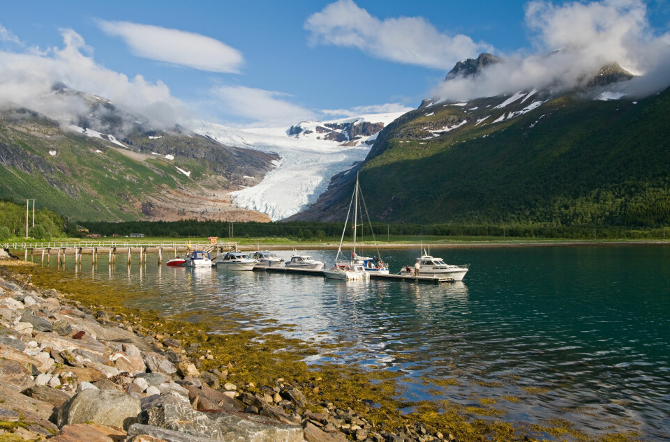 Boats,By,Norwegian,Glacier