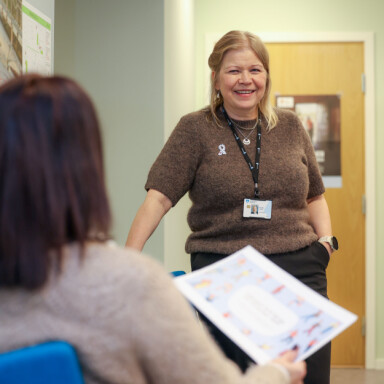 Søker direktør for «folk og pæng»